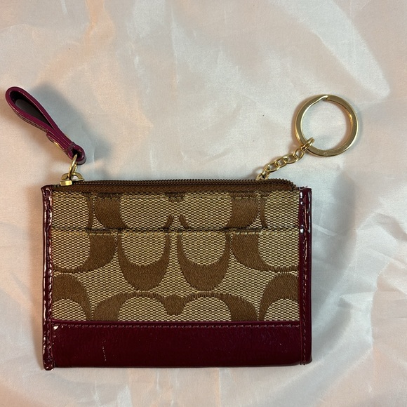 Coach Signature Canvas Tan Wallet with Plum Leather - Picture 8 of 8